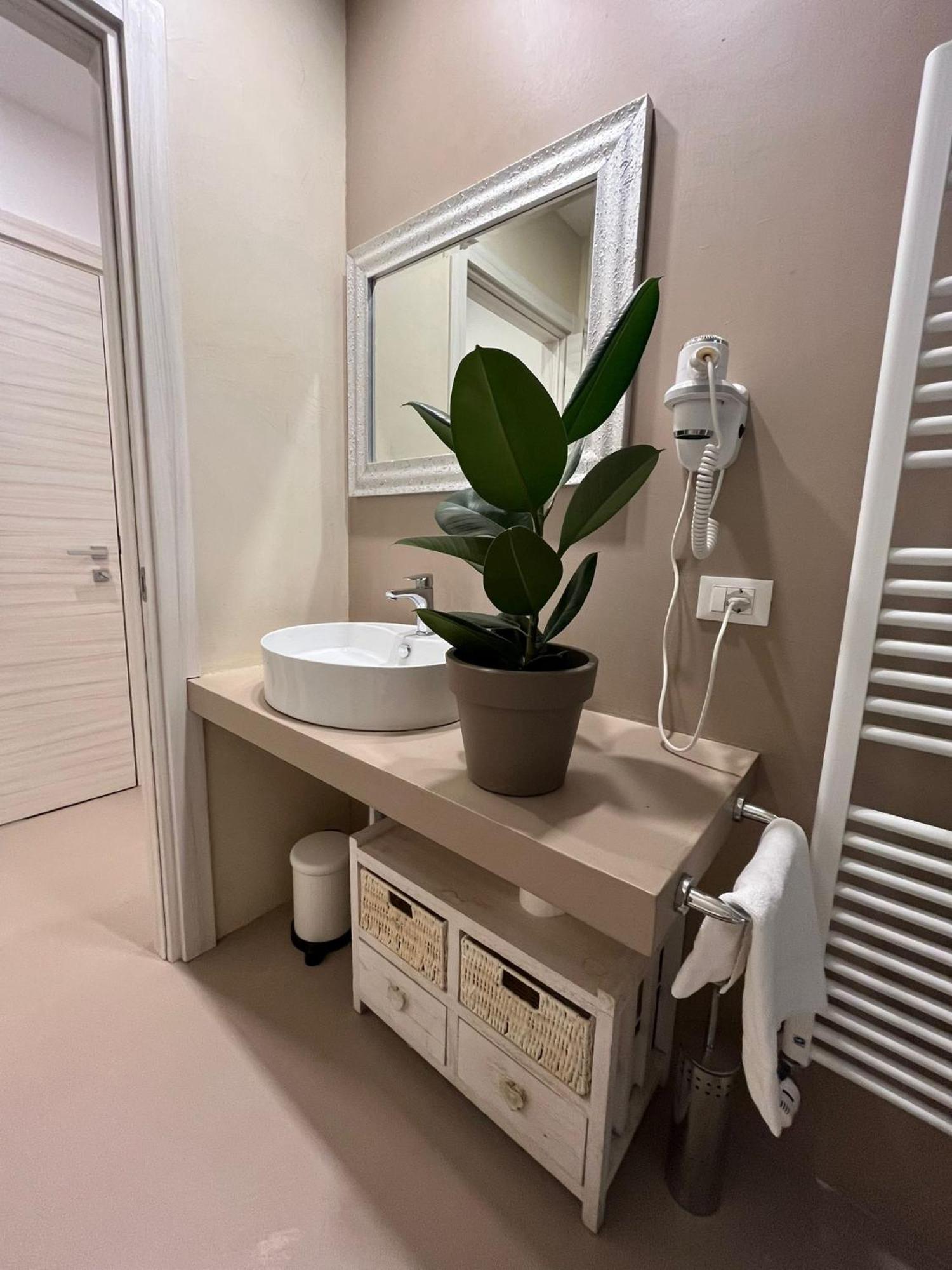 Venus Suites Cervia Eksteriør billede