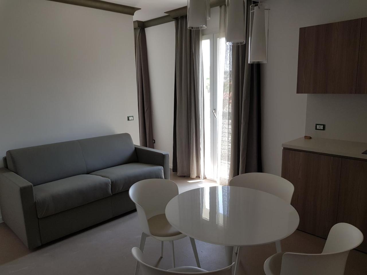 Venus Suites Cervia Eksteriør billede
